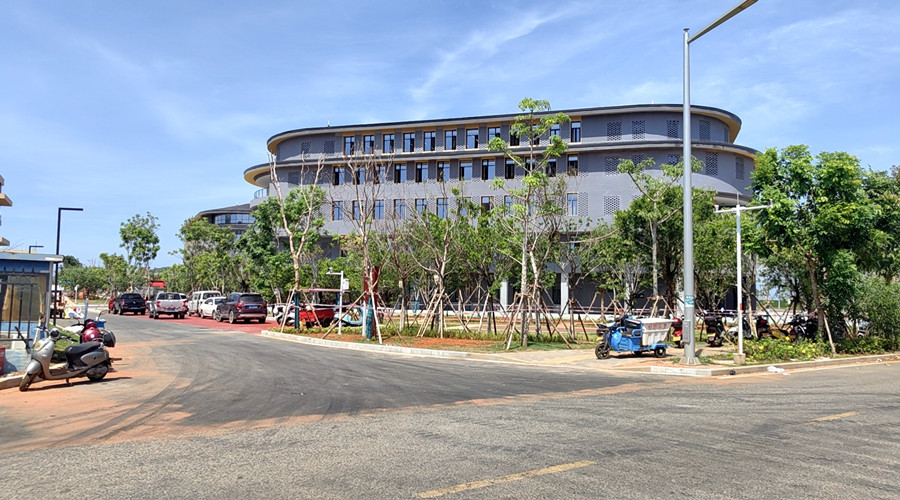 海南中央民族大學UHPC幕墻板工程案例 海南中央民族大學UHPC幕墻板工程案例