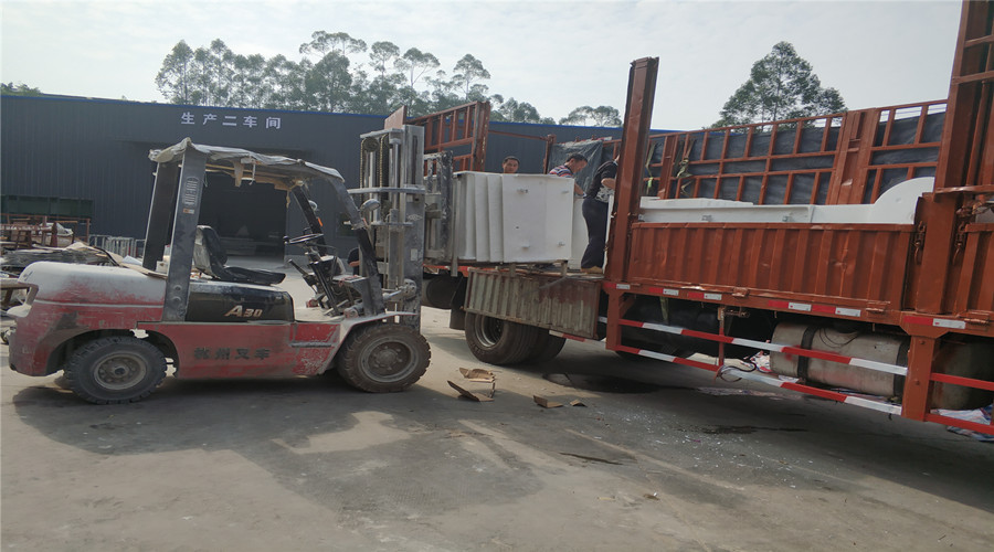 GRG構(gòu)件產(chǎn)品裝車發(fā)貨 GRG構(gòu)件產(chǎn)品裝車發(fā)貨