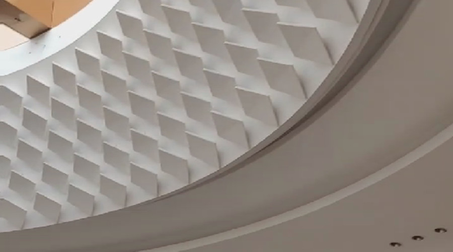 GRG吊頂安裝中 GRG吊頂安裝中