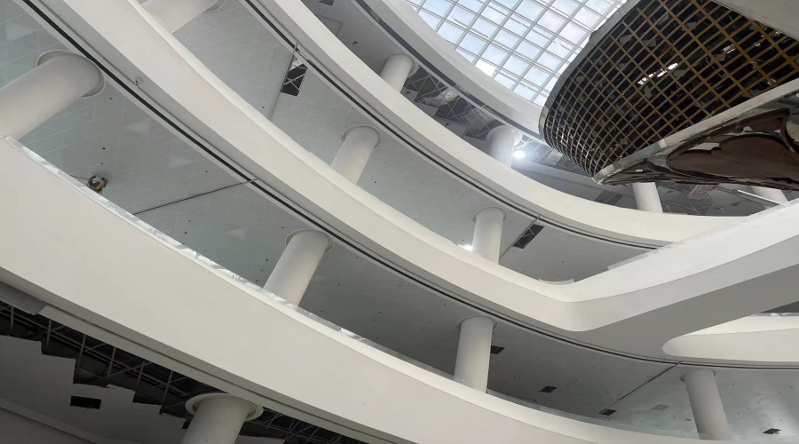 GRG中庭攔河 GRG中庭攔河