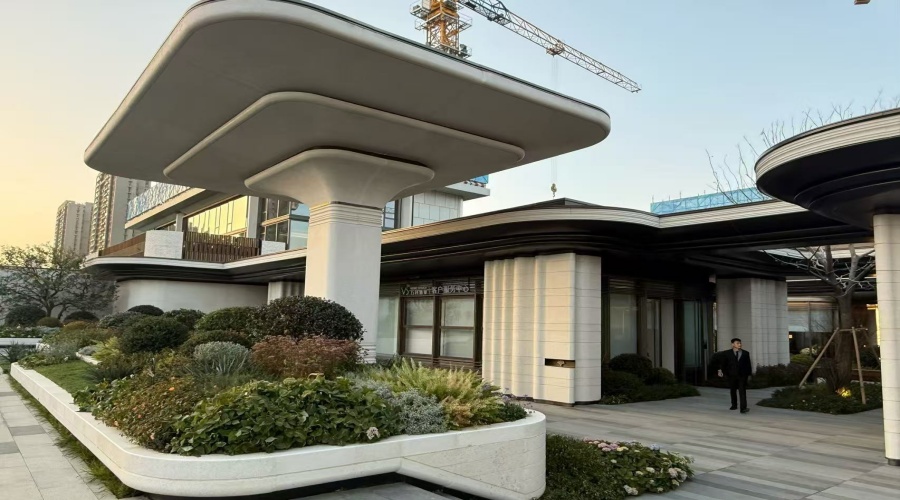 UHPC幕墻板與UHPC水磨石柱子 UHPC幕墻板與UHPC水磨石柱子